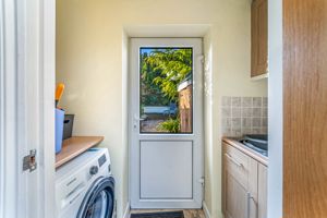 Photo 19- click for photo gallery